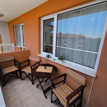Sunny Cozy With A Pool Apartment