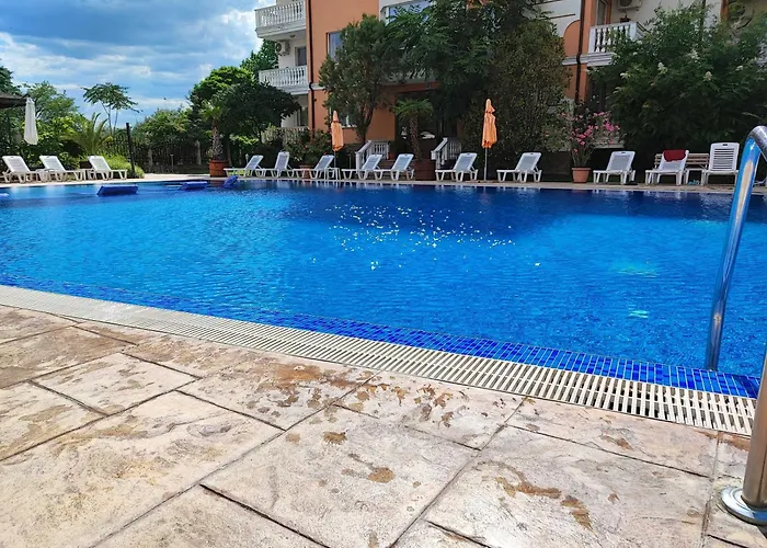 Apartman Sunny Cozy With A Pool